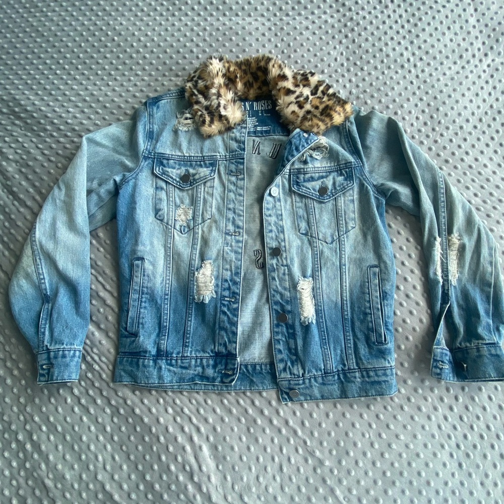 Guns & Roses Jean Jacket - Picture 2 of 6